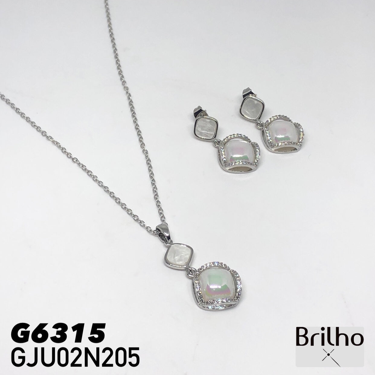 GJU02N205 JUEGO