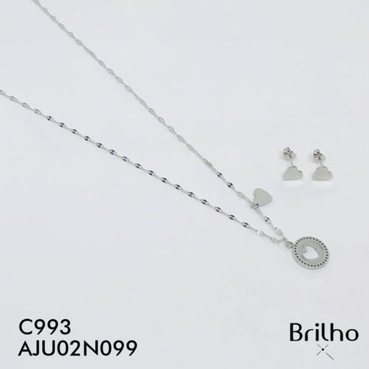 AJU02N099 JUEGO
